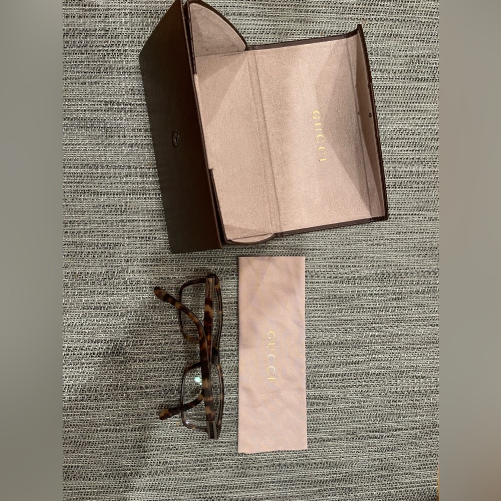 Gucci eyeglasses